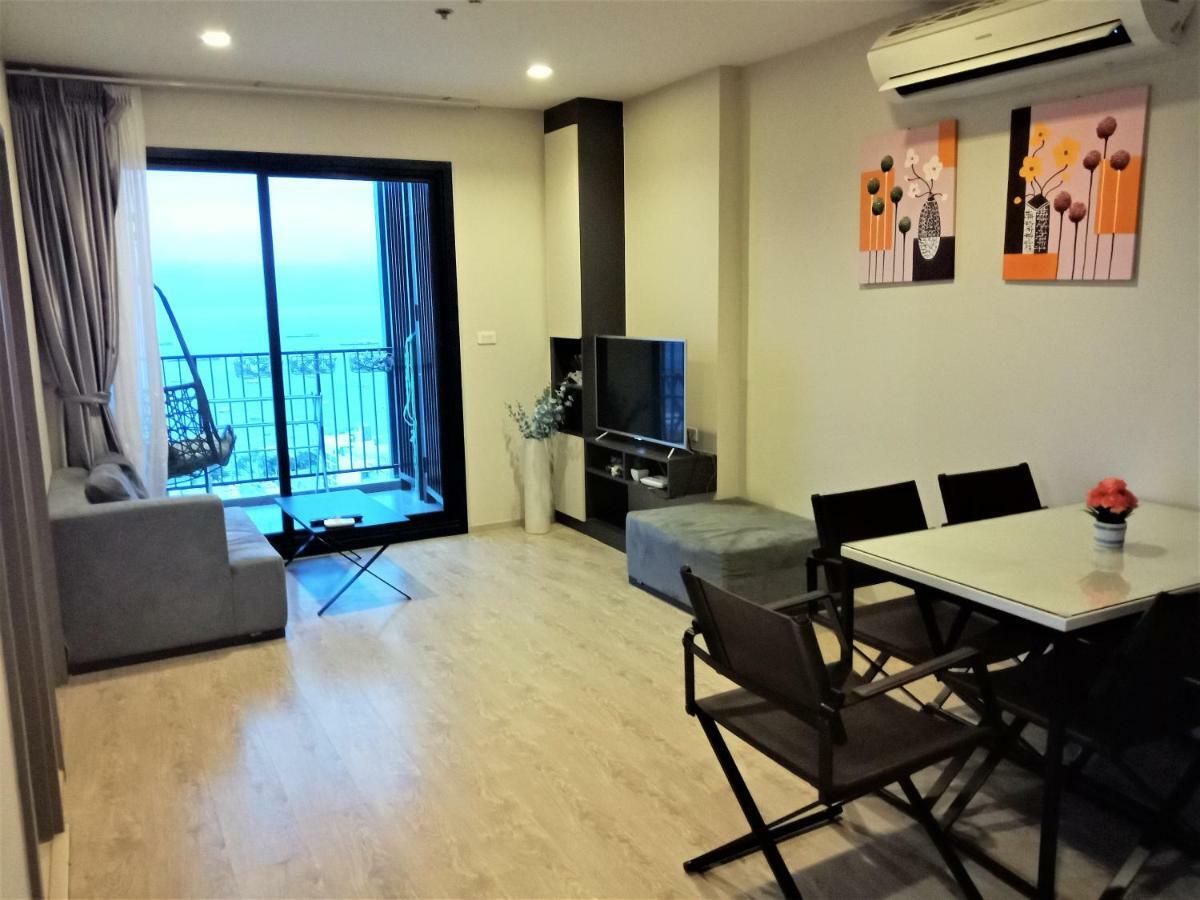 Llx Apartments At The Base Condo Pattaya ภายนอก รูปภาพ