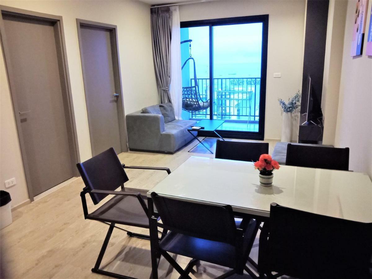 Llx Apartments At The Base Condo Pattaya ภายนอก รูปภาพ